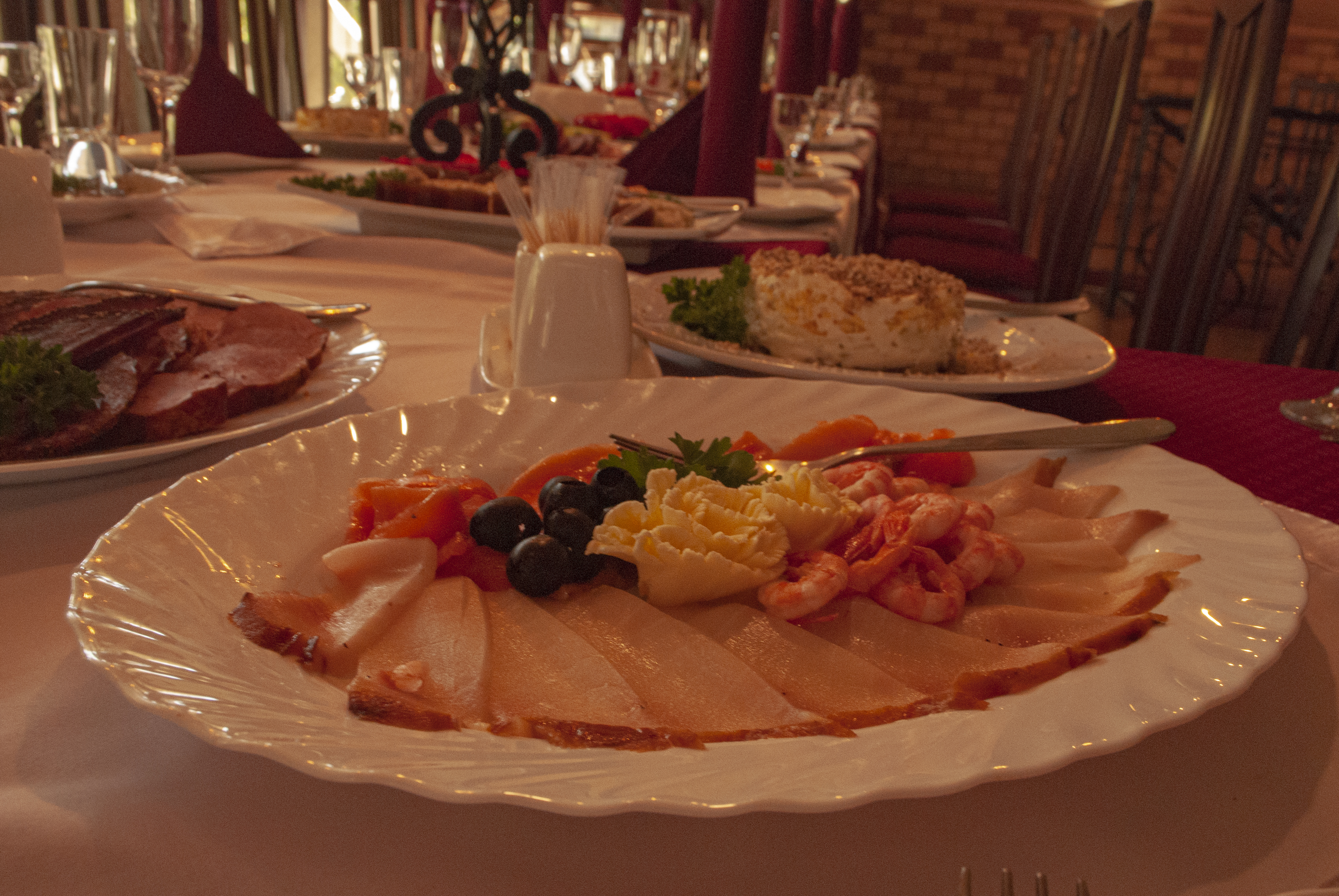 Kniazhyi Dvir image 2