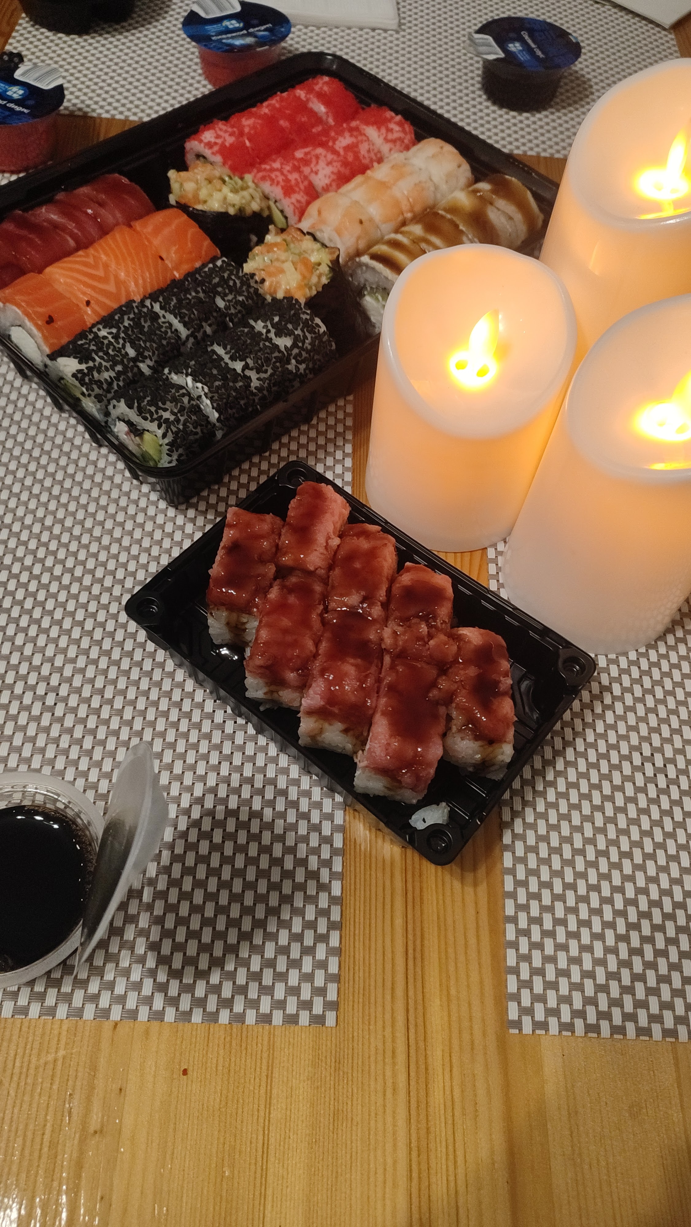 GORA SUSHI image 4