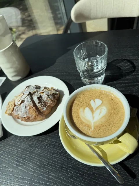 HAPPY BAKERY NEW PLACE image 4