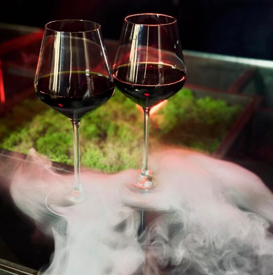 Miramar Restaurant | Garden | Club image 10