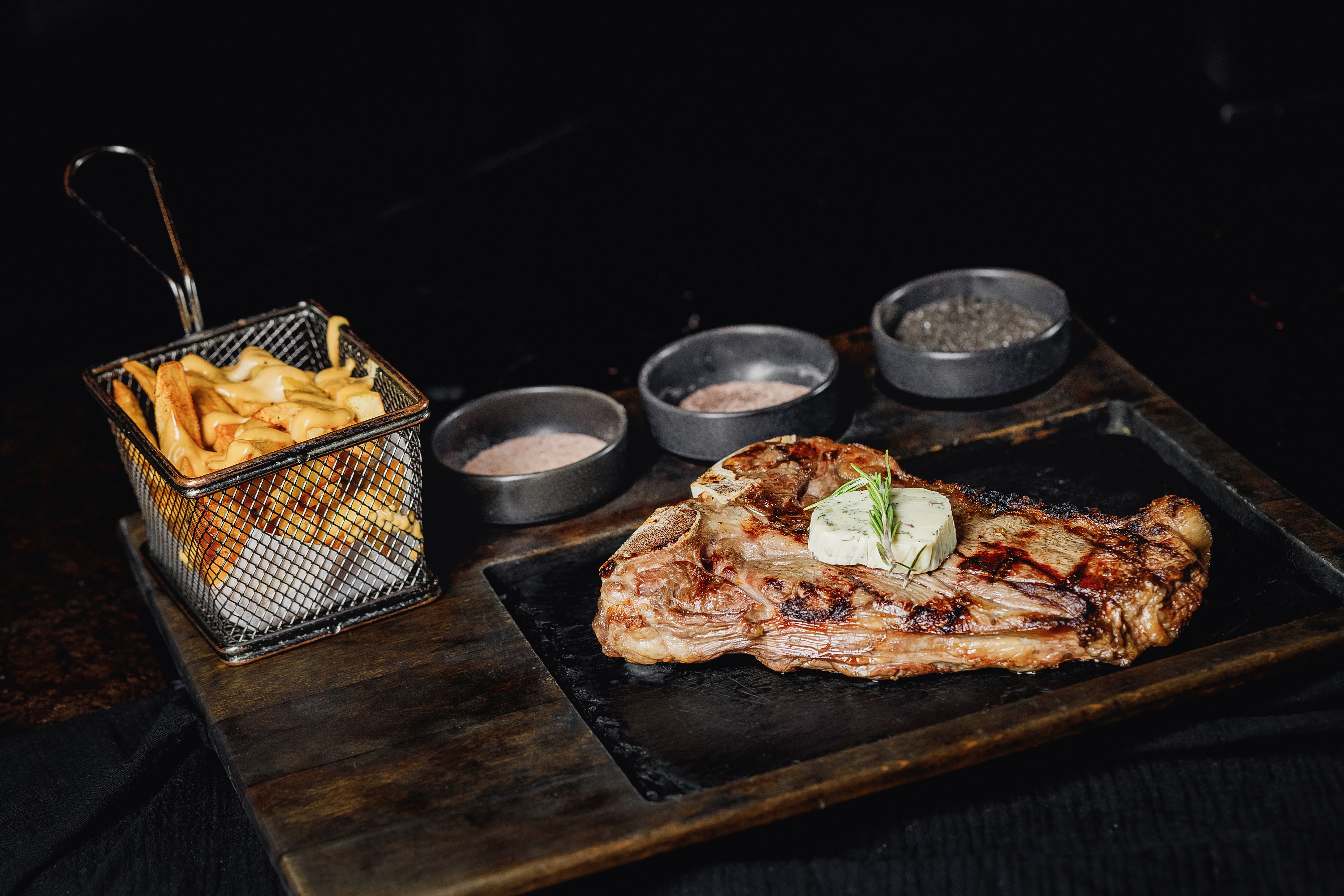 Грильова ресторація «Чорна кістка» image 2