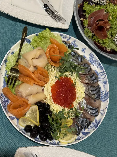 Park cafe image 5