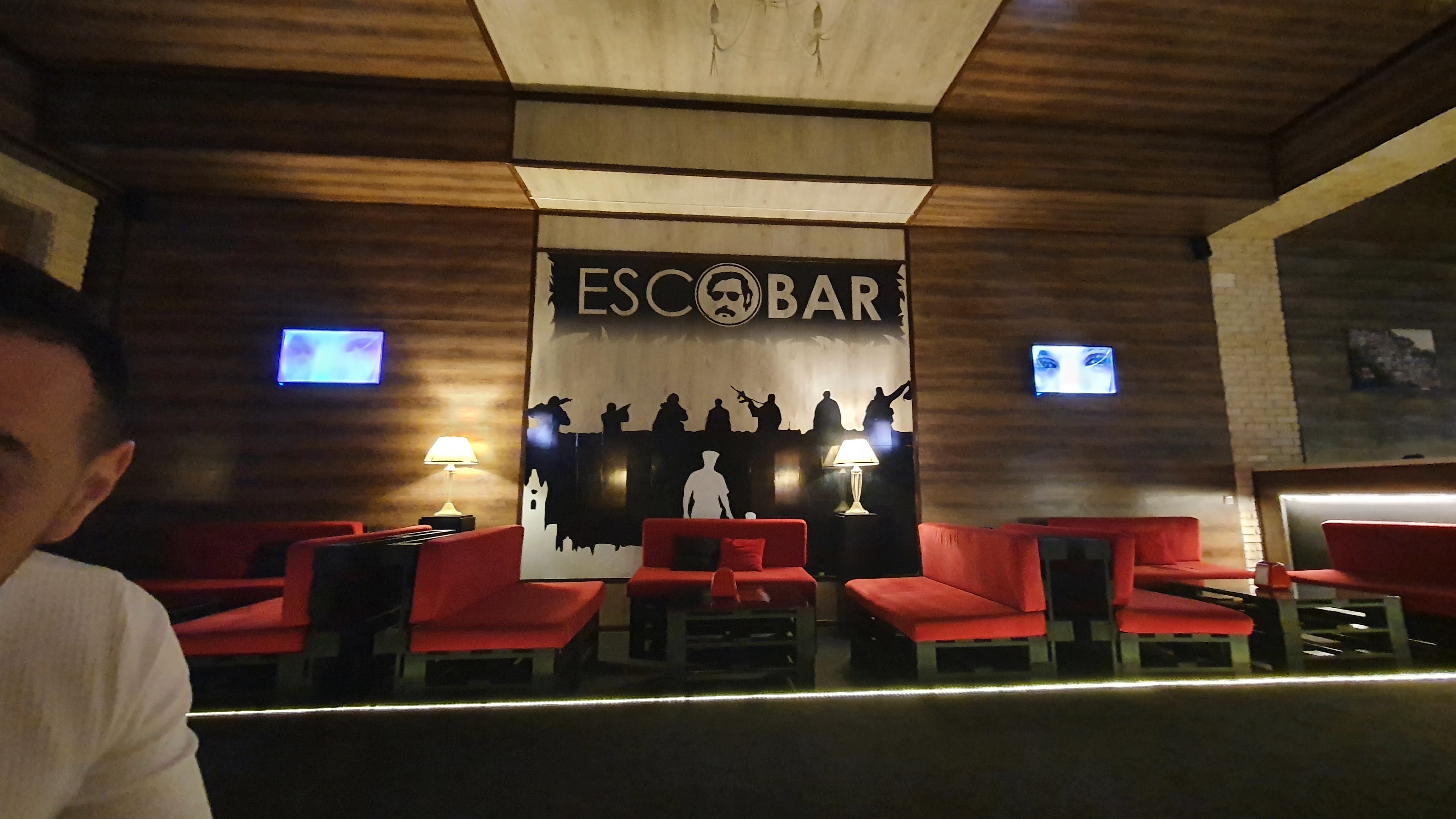 Escobar image 4