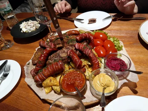 Dvoryk image 7