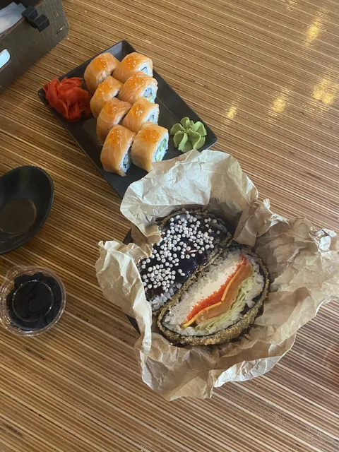 Craft Sushi & Pizza image 7
