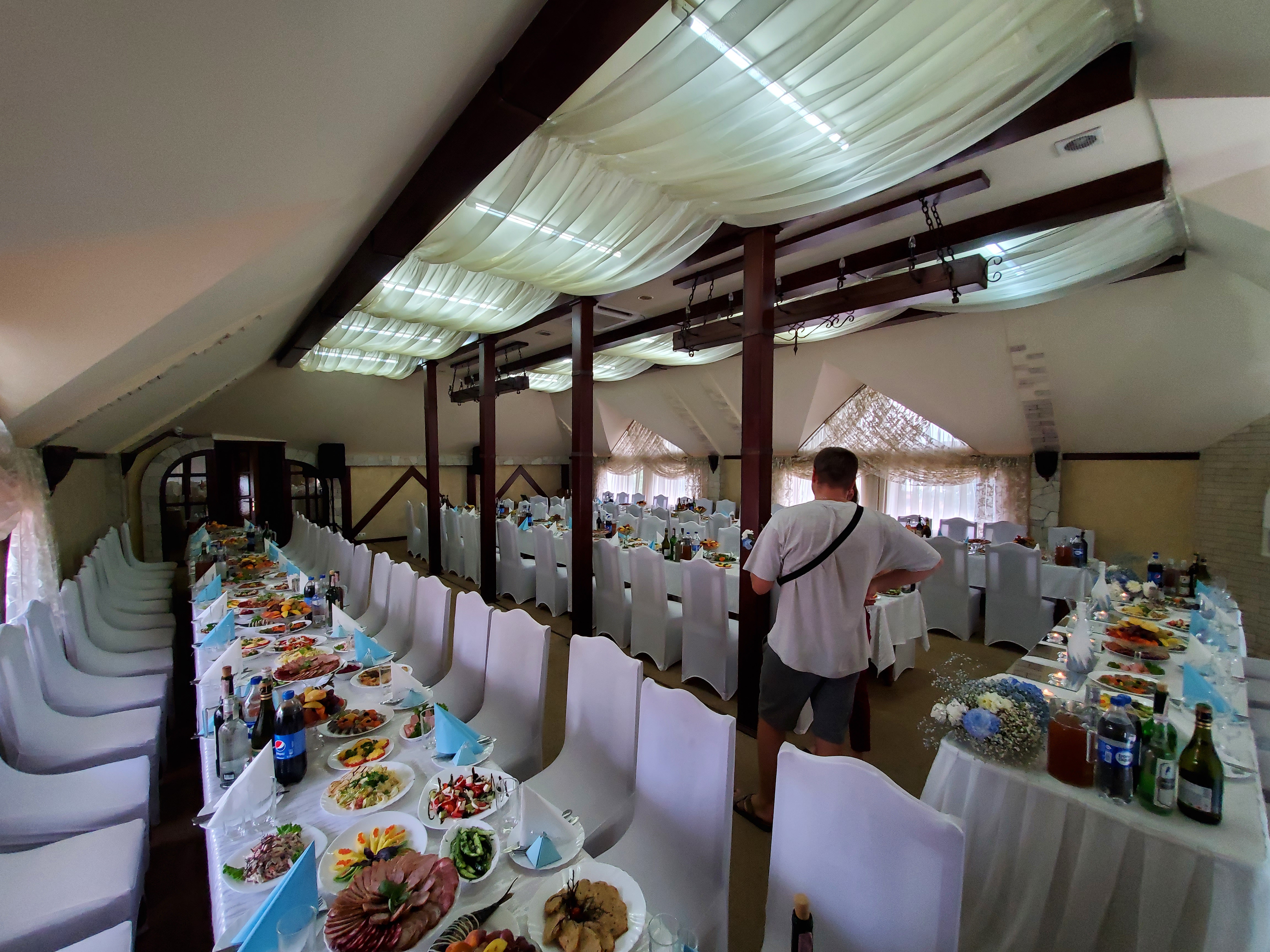 Gostinniy Dvir image 1