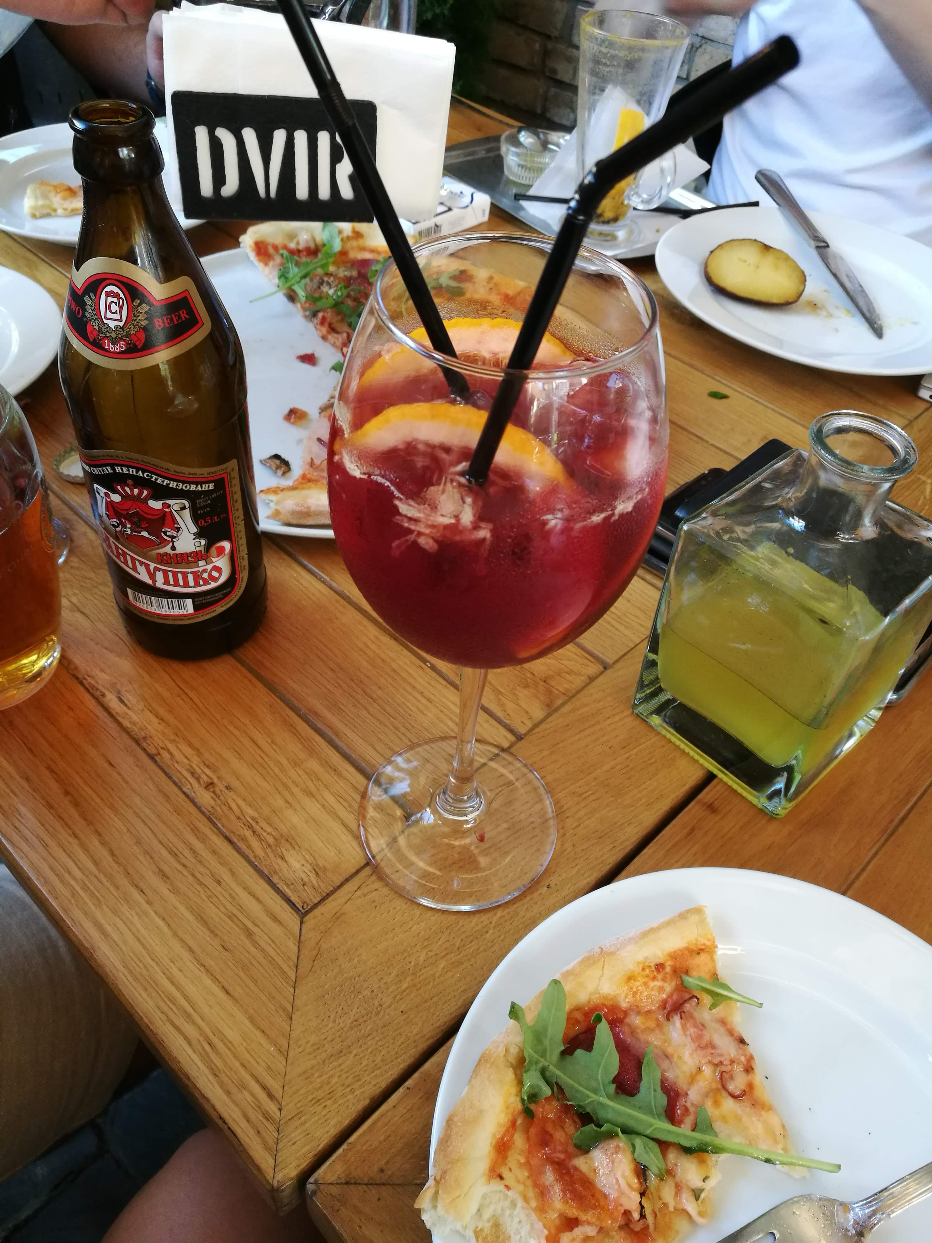 Gostinniy Dvir image 2