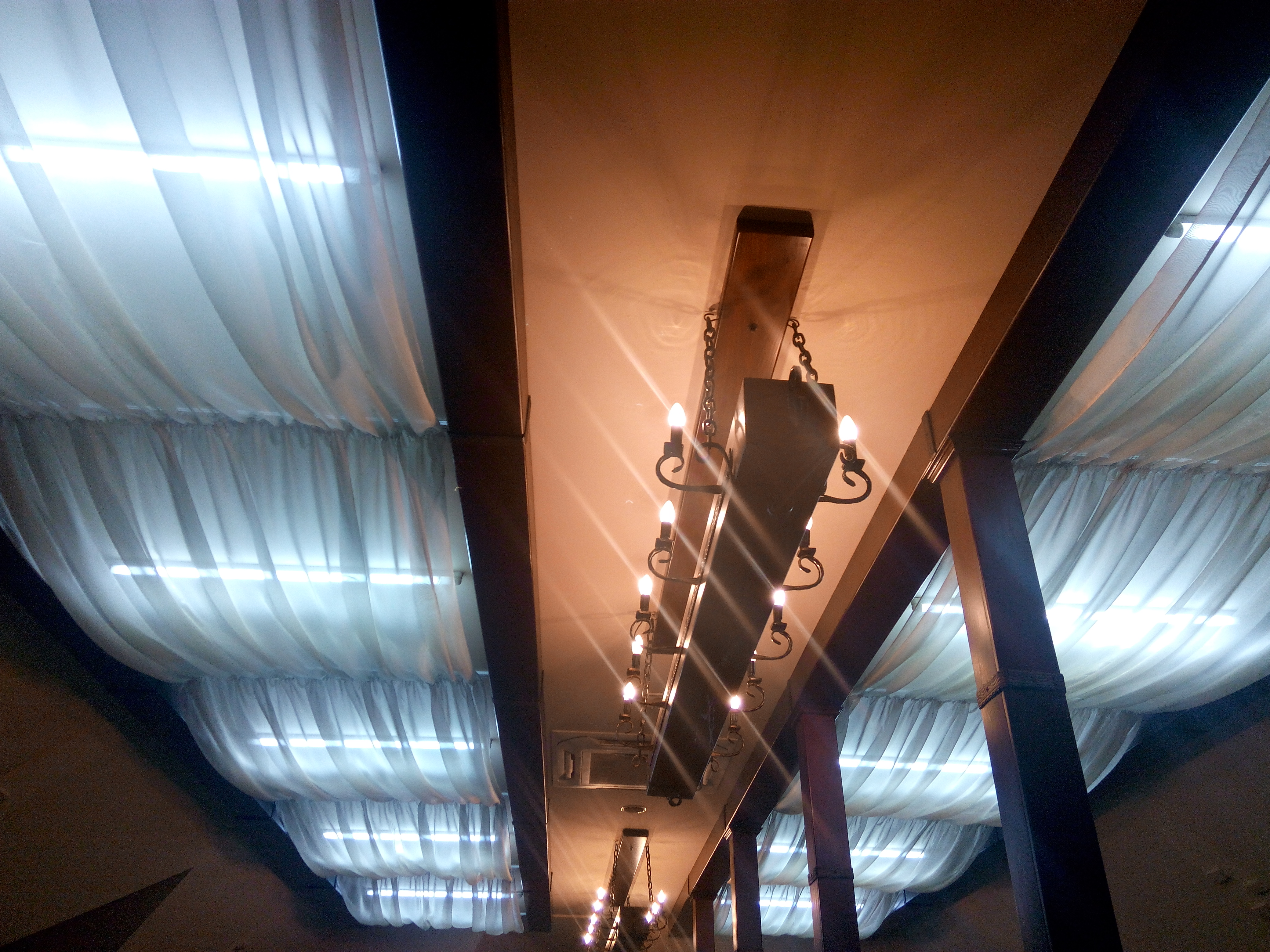 Gostinniy Dvir image 5