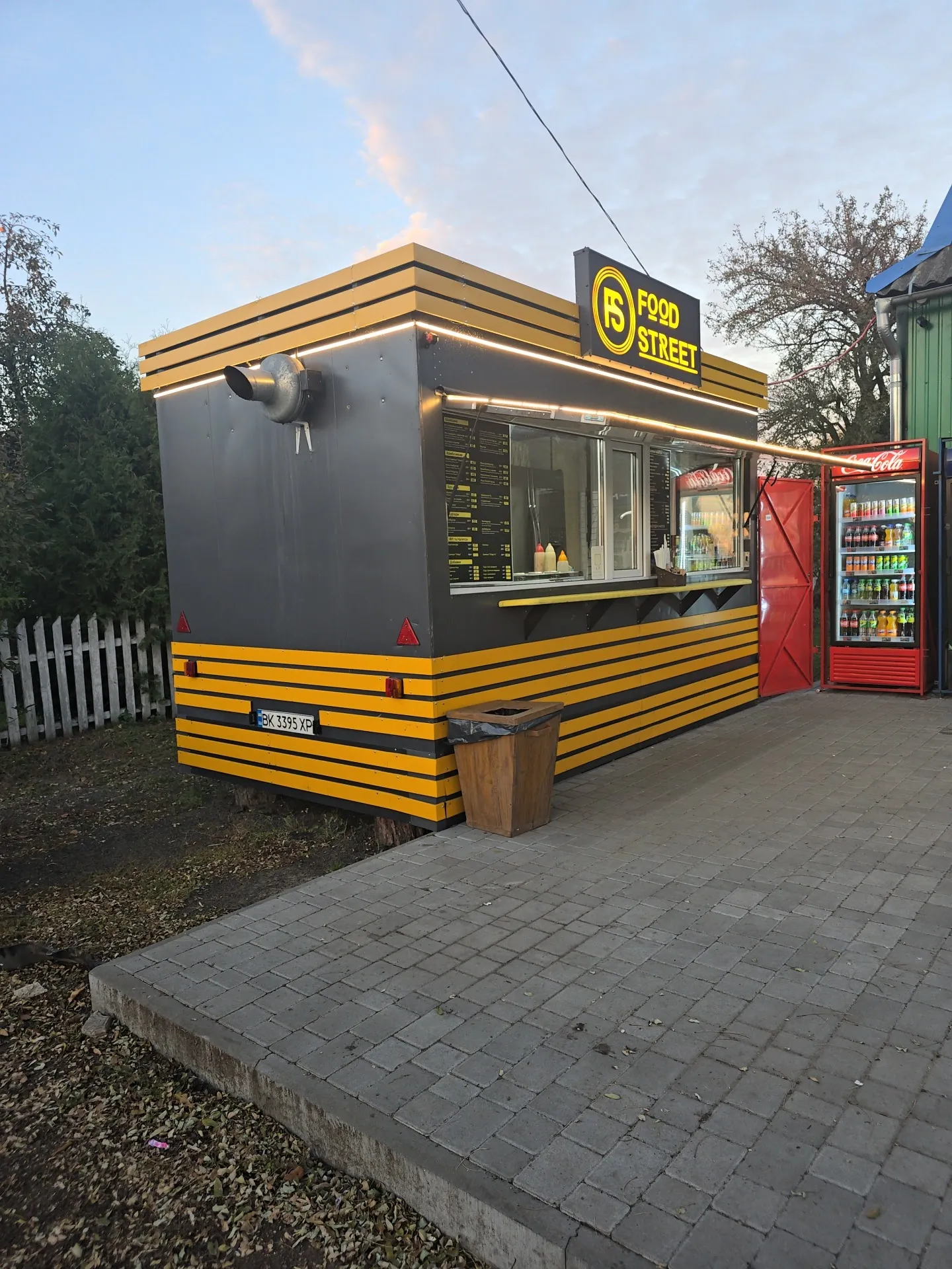 CofffeBurgers image 8