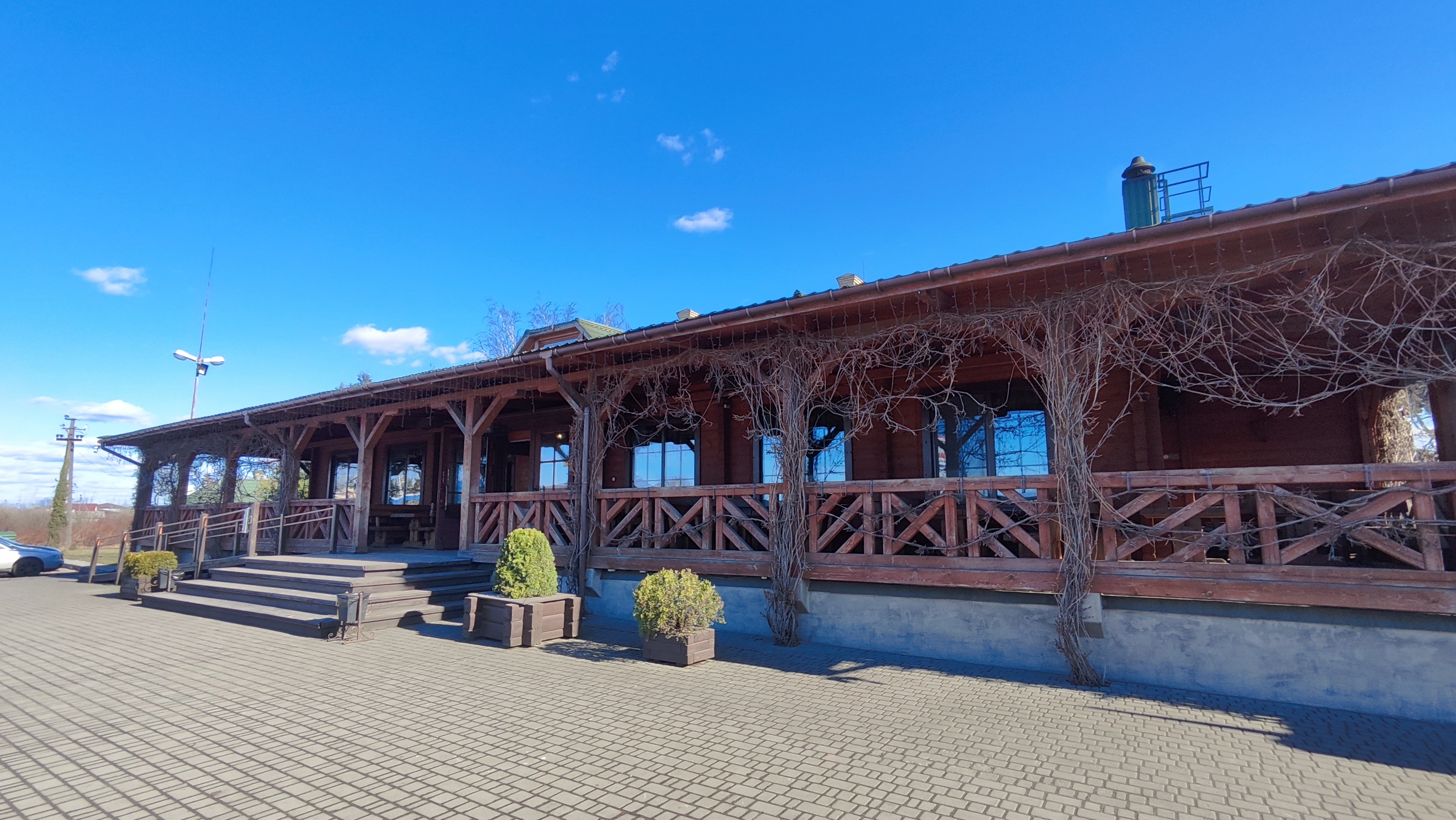 Pani Zhuravlyna image 3