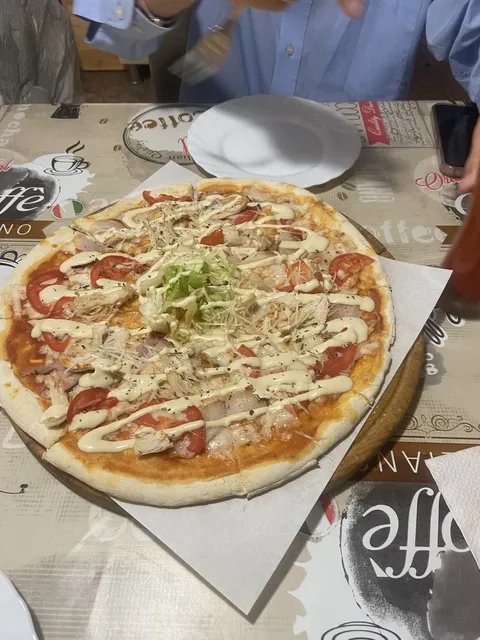 Pizza Club image 3