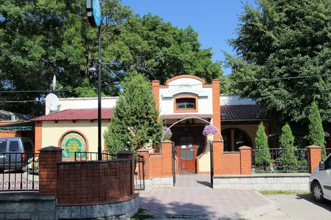 Hostynyy Dvir image 6
