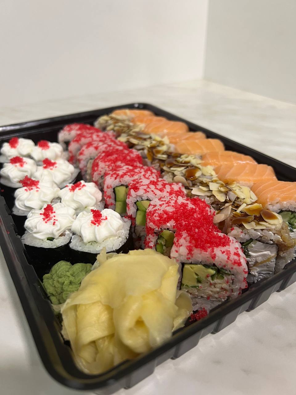 Pizza&Sushi Avoska image 3