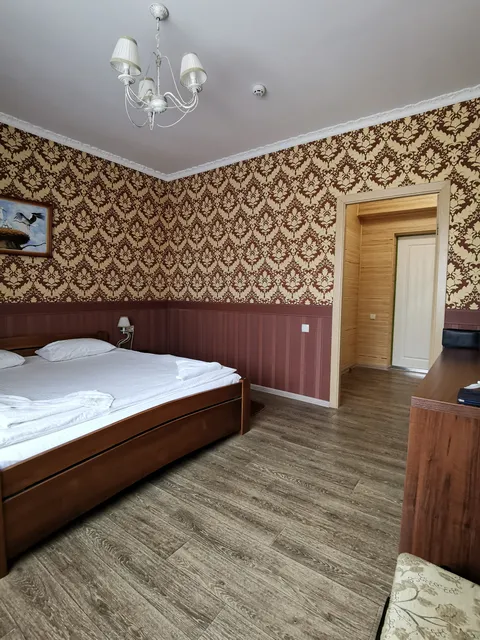 Hostynnyy Dvir image 5