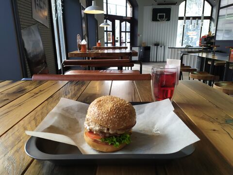 JJ'S.BURGERS image 7