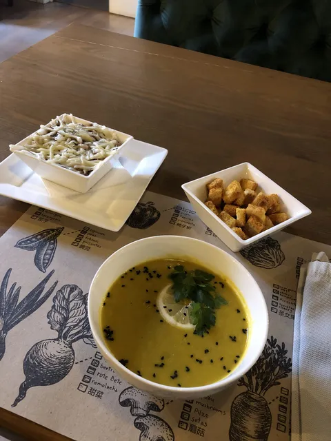 Ola Healthy Cafe image 7
