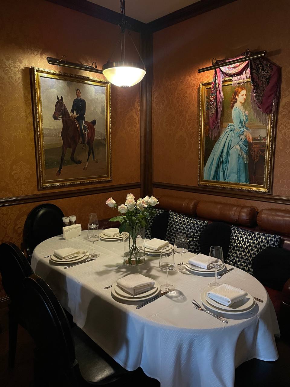 Mr. ЧАРЛІ, КЛУБ-РЕСТОРАН image 1