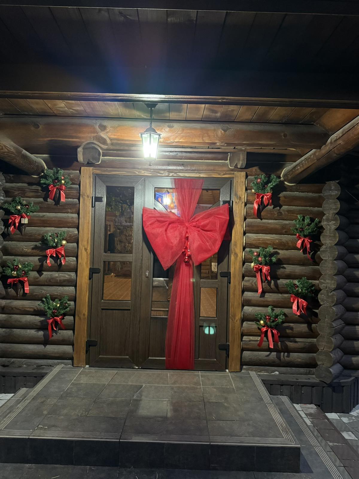 Restoran Ukrayinsʹkoyi Kukhni "Kolyba" image 1