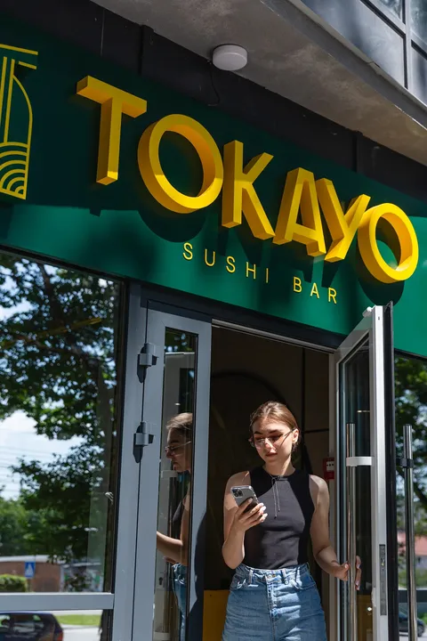TOKAYO sushi bar image 1