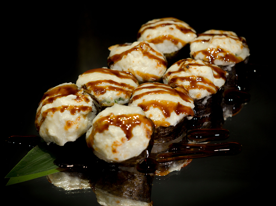 Tokayo sushi bar image 10