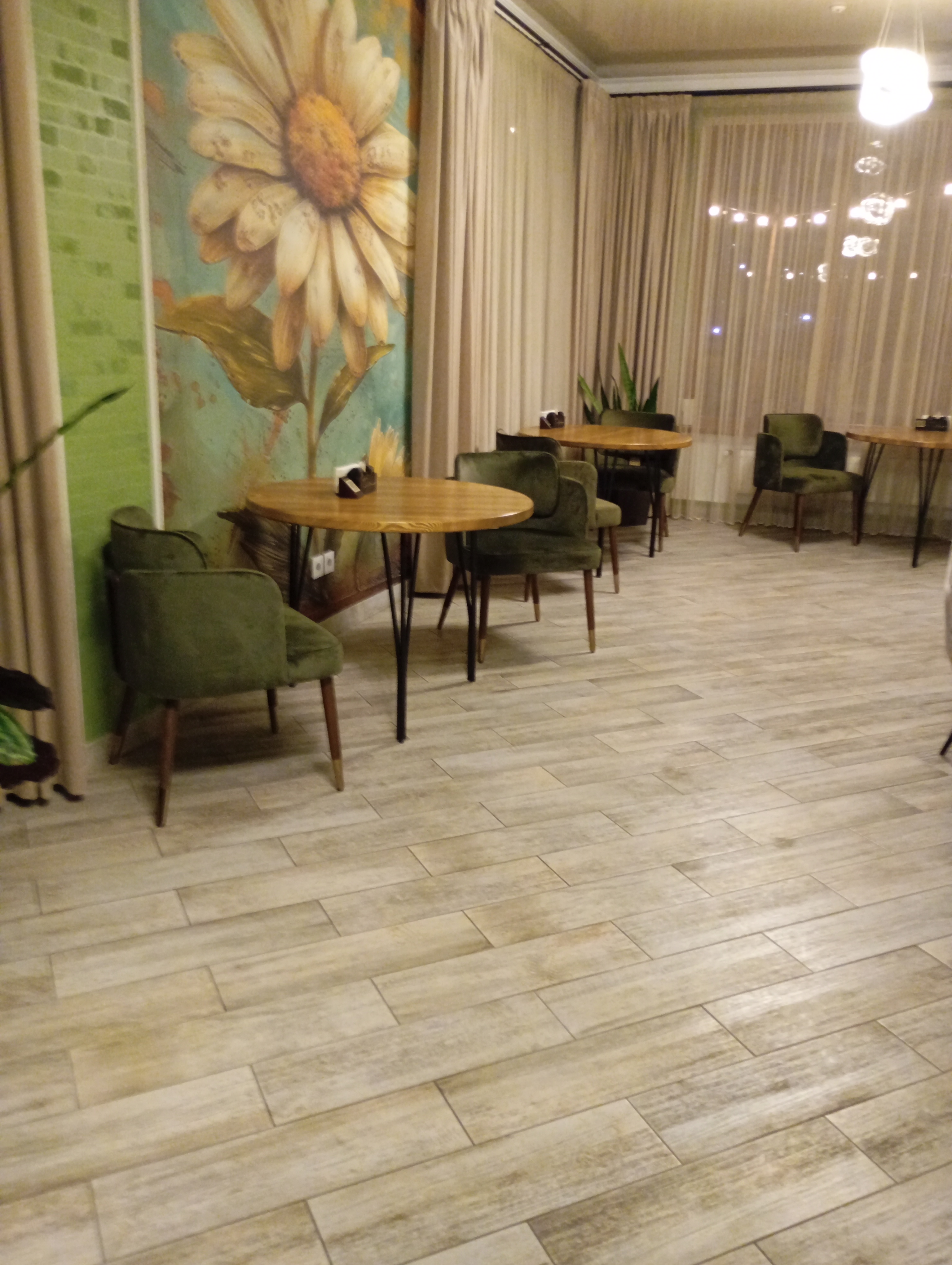 NUMO САД сімейний ресторан image 1