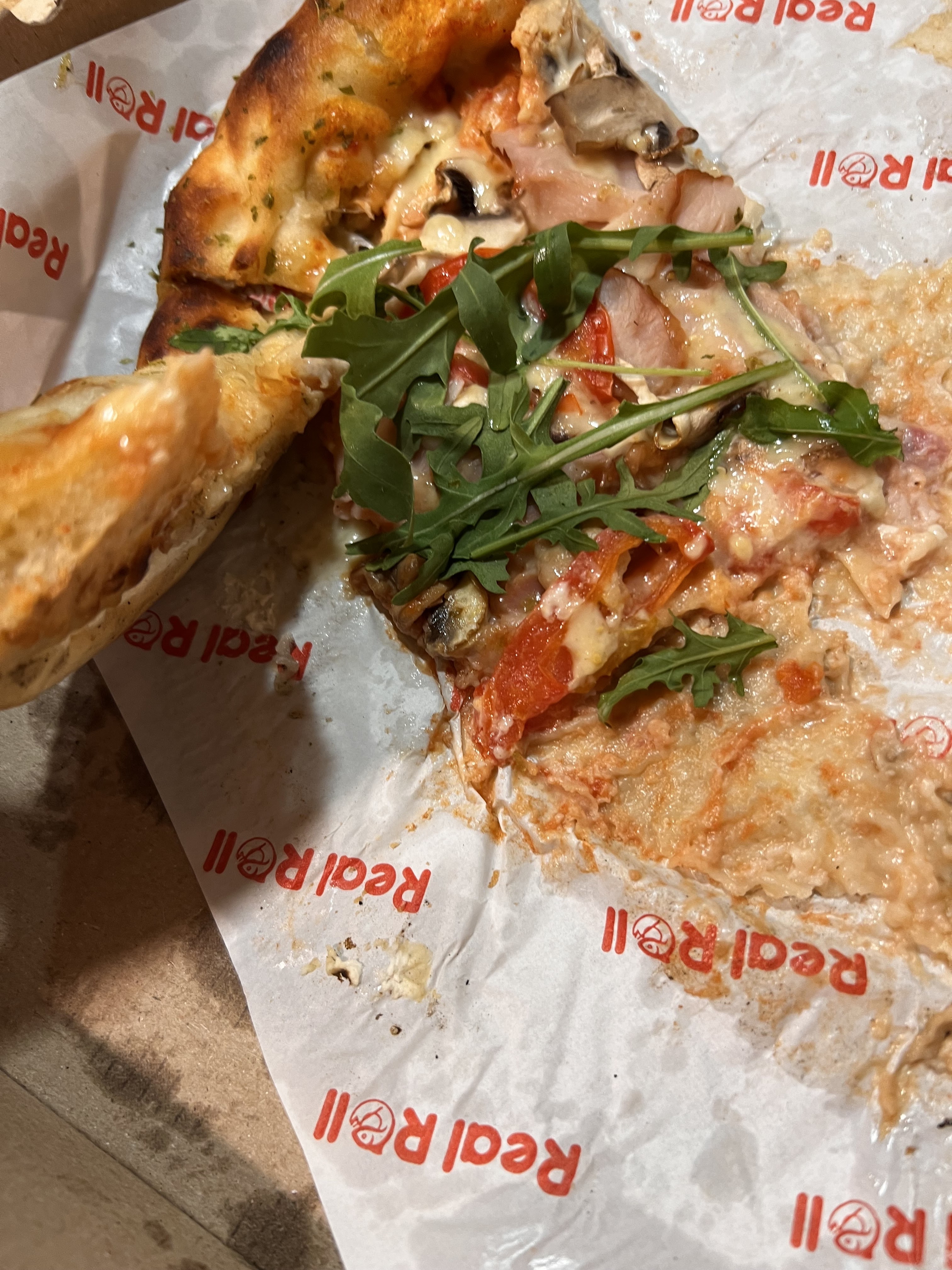 Real Roll - sushi and pizza image 10