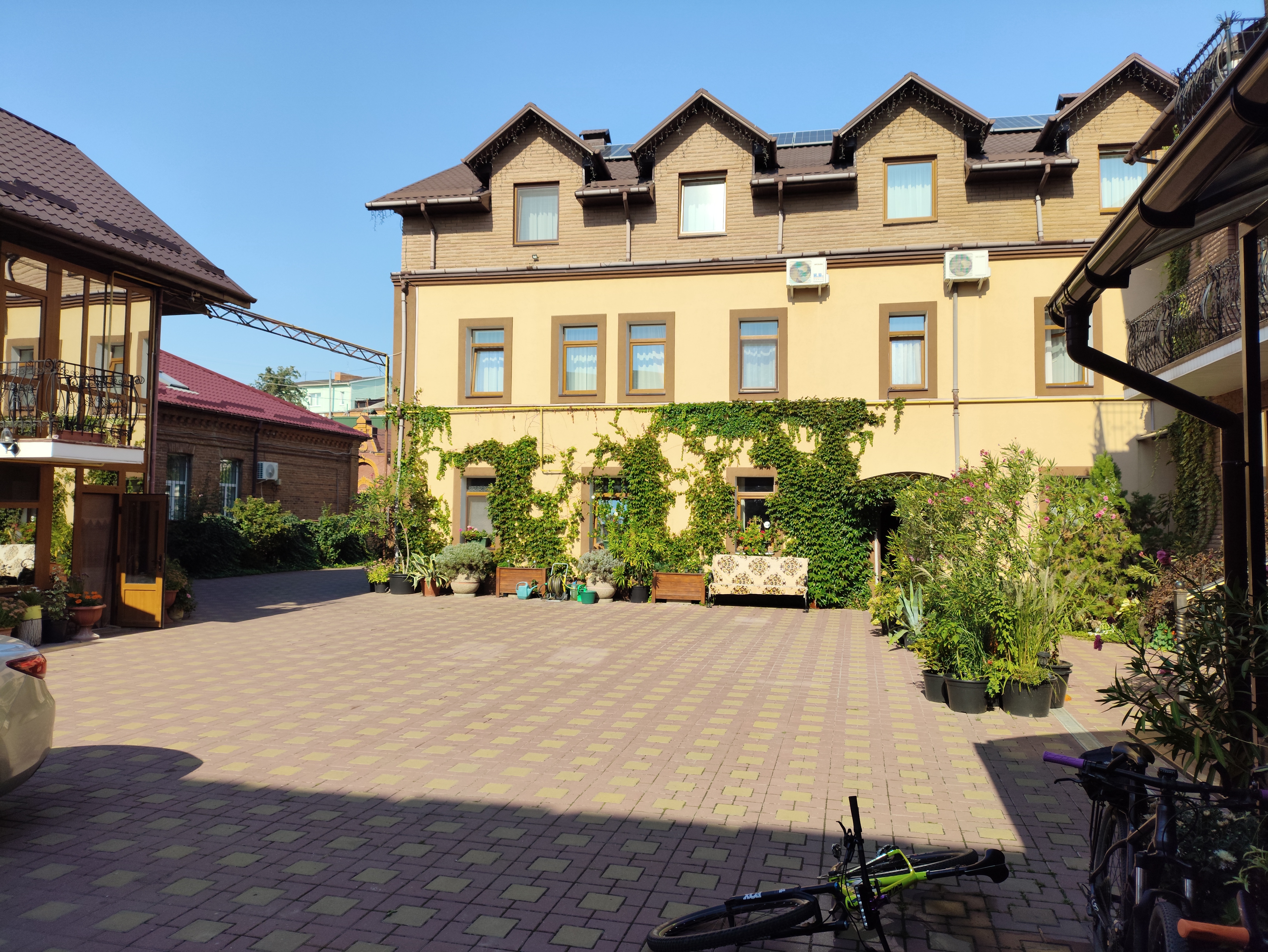 Затишний сімейний ресторан Melange image 5