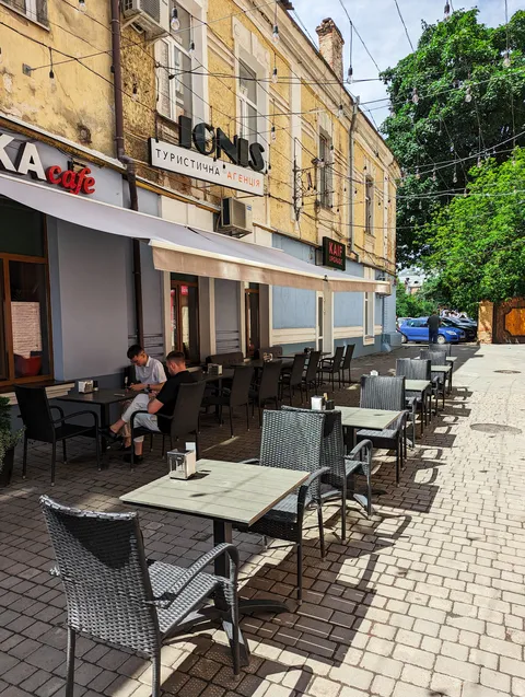 Biblioteka image 1