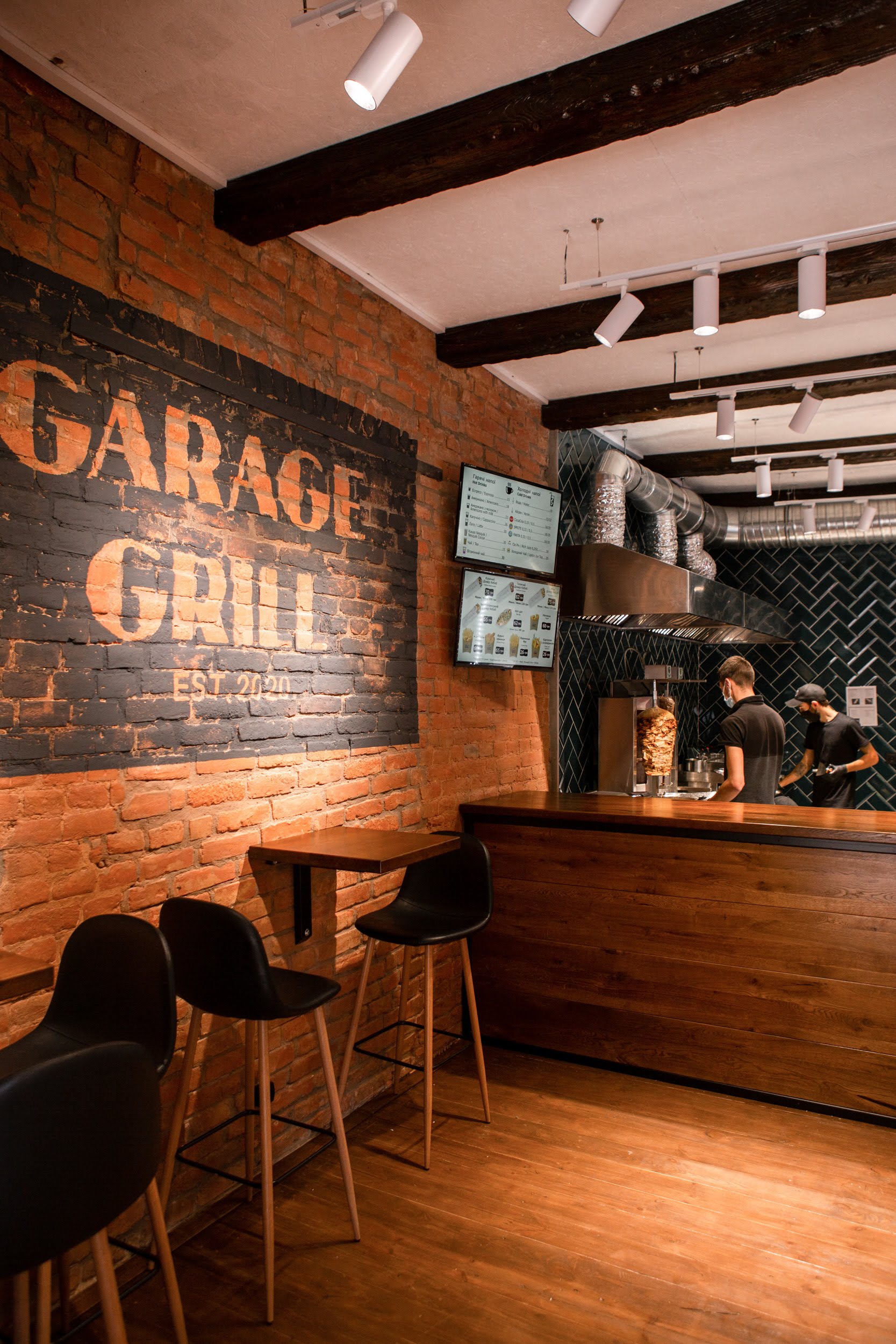 Garage Grill image 5