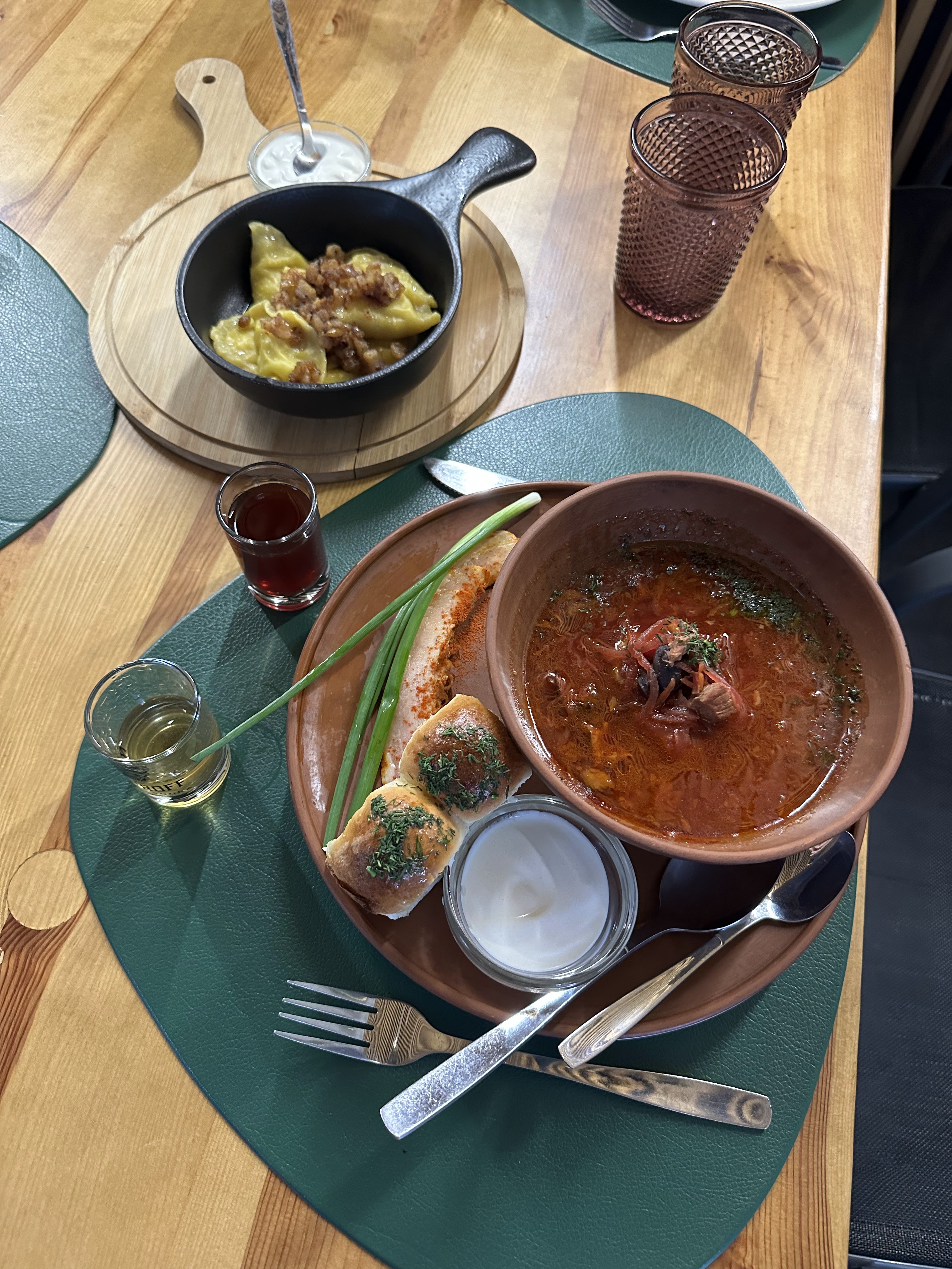 Tarelya Restoran image 3