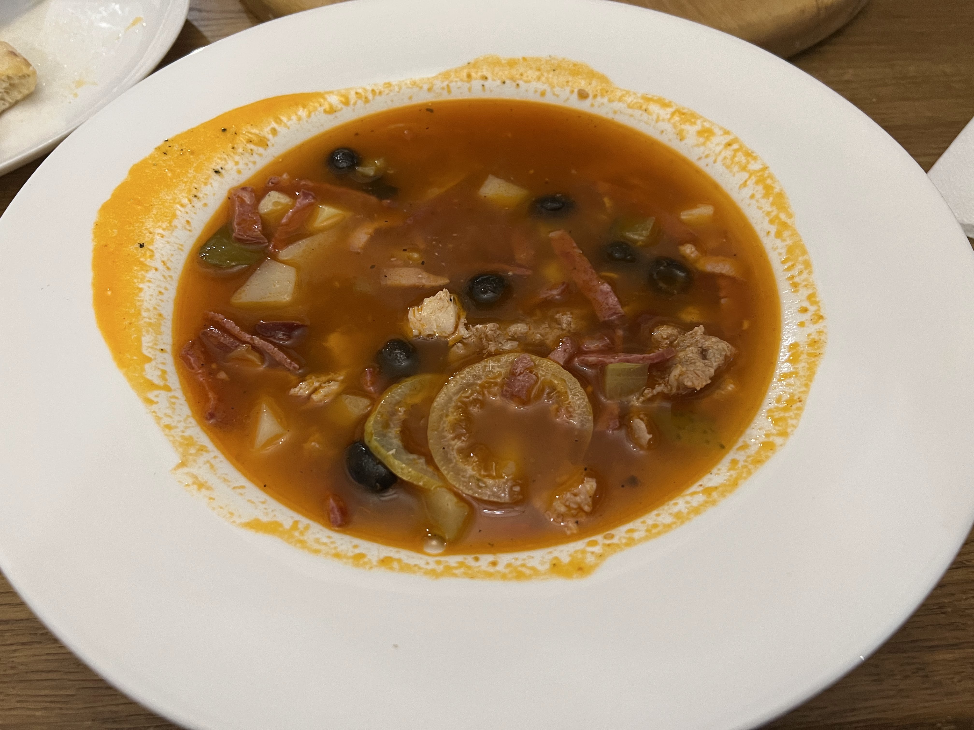 Ресторан "Кіно Паб" image 4