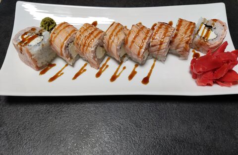 Dark sushi image 8