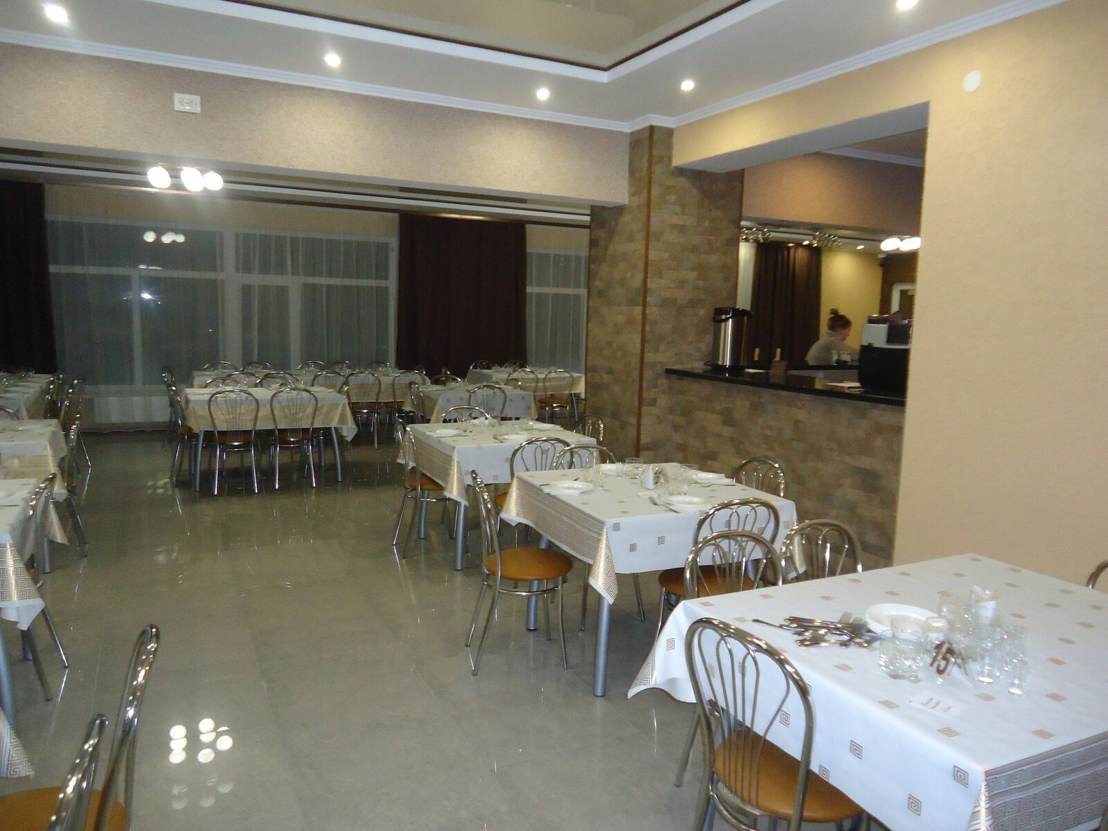 Cafe "Caramel" image 4