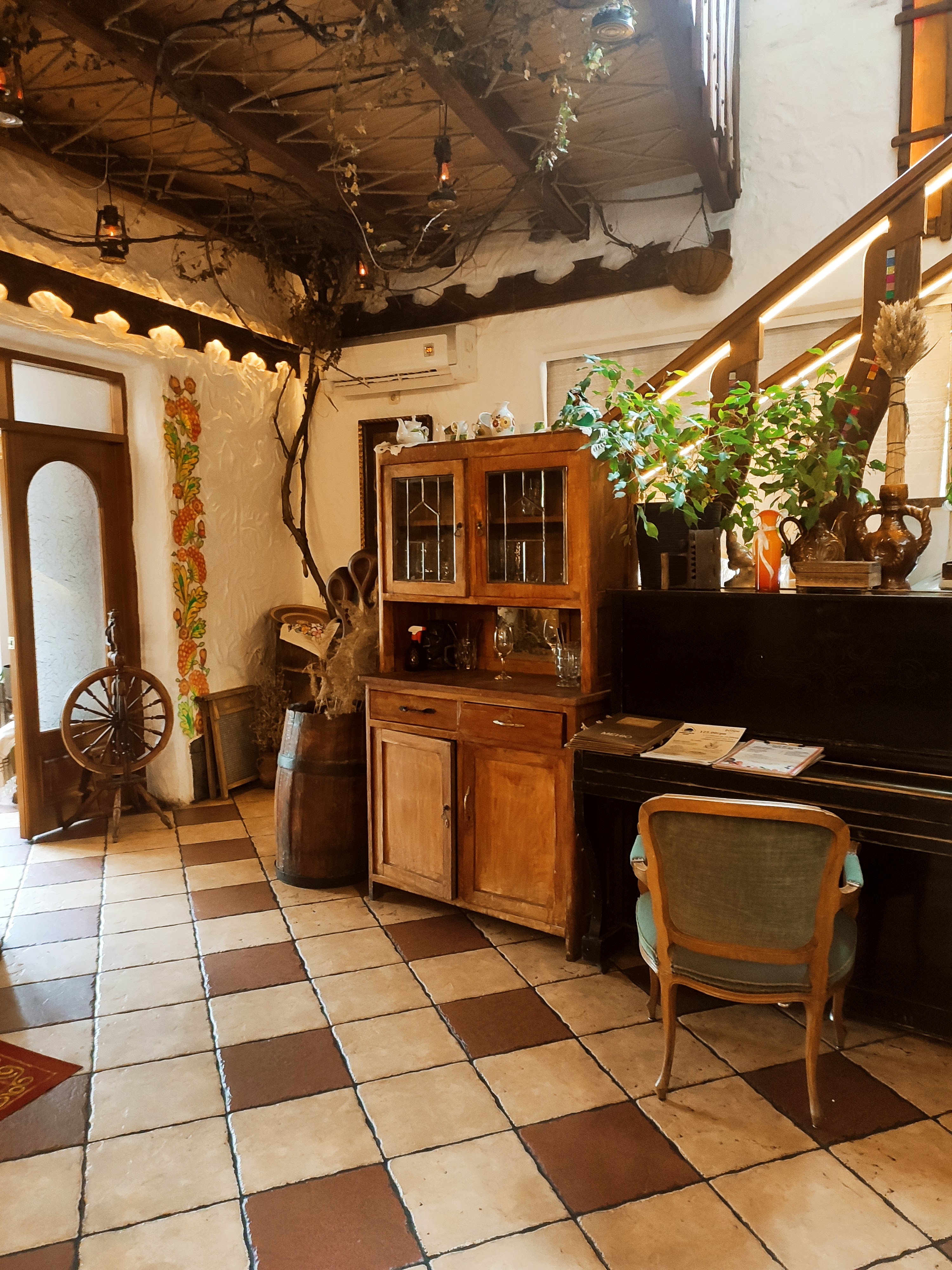 Restoran "Rodychi" image 9