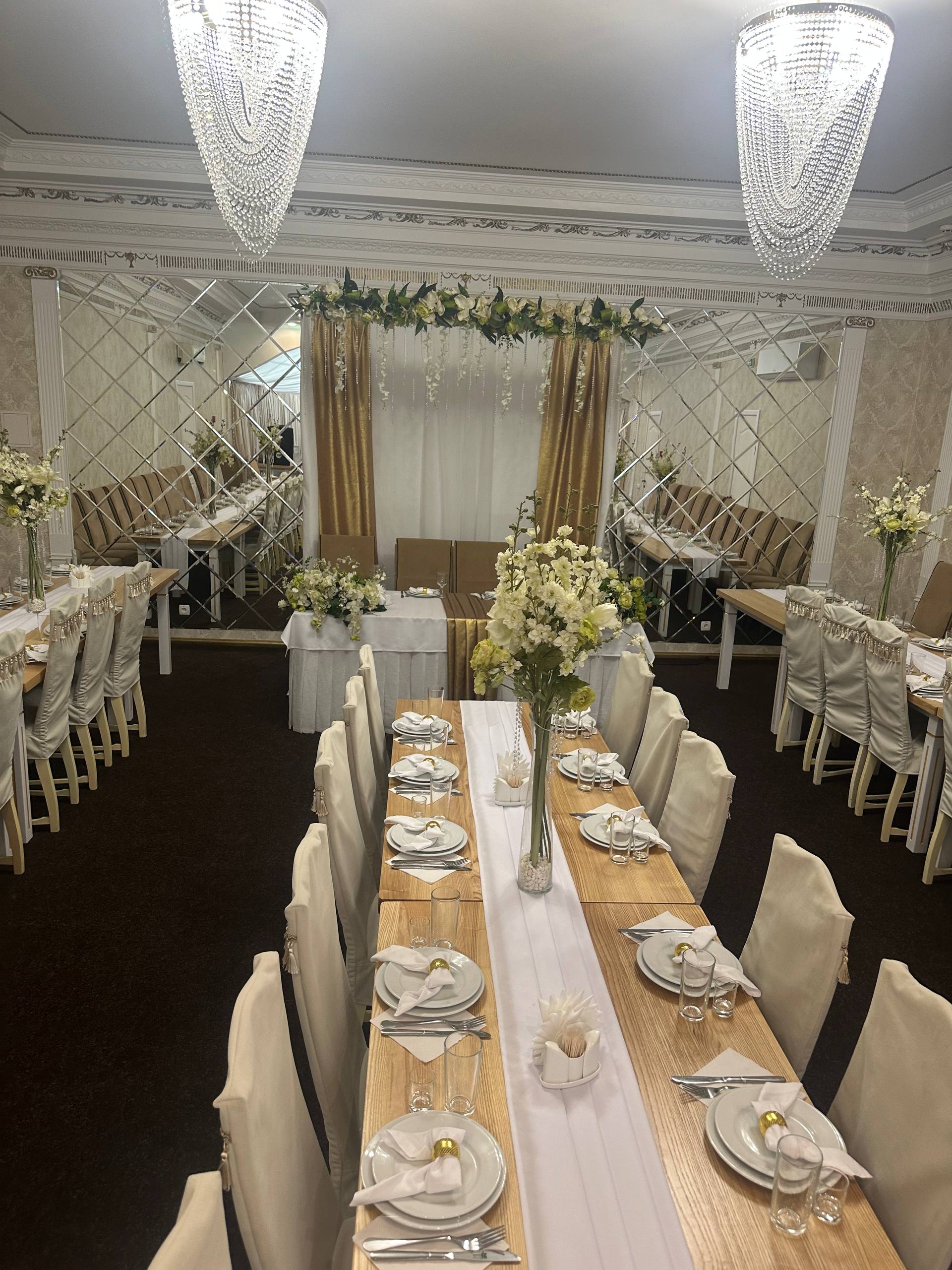 Ресторан "Гостинний маєток" image 6