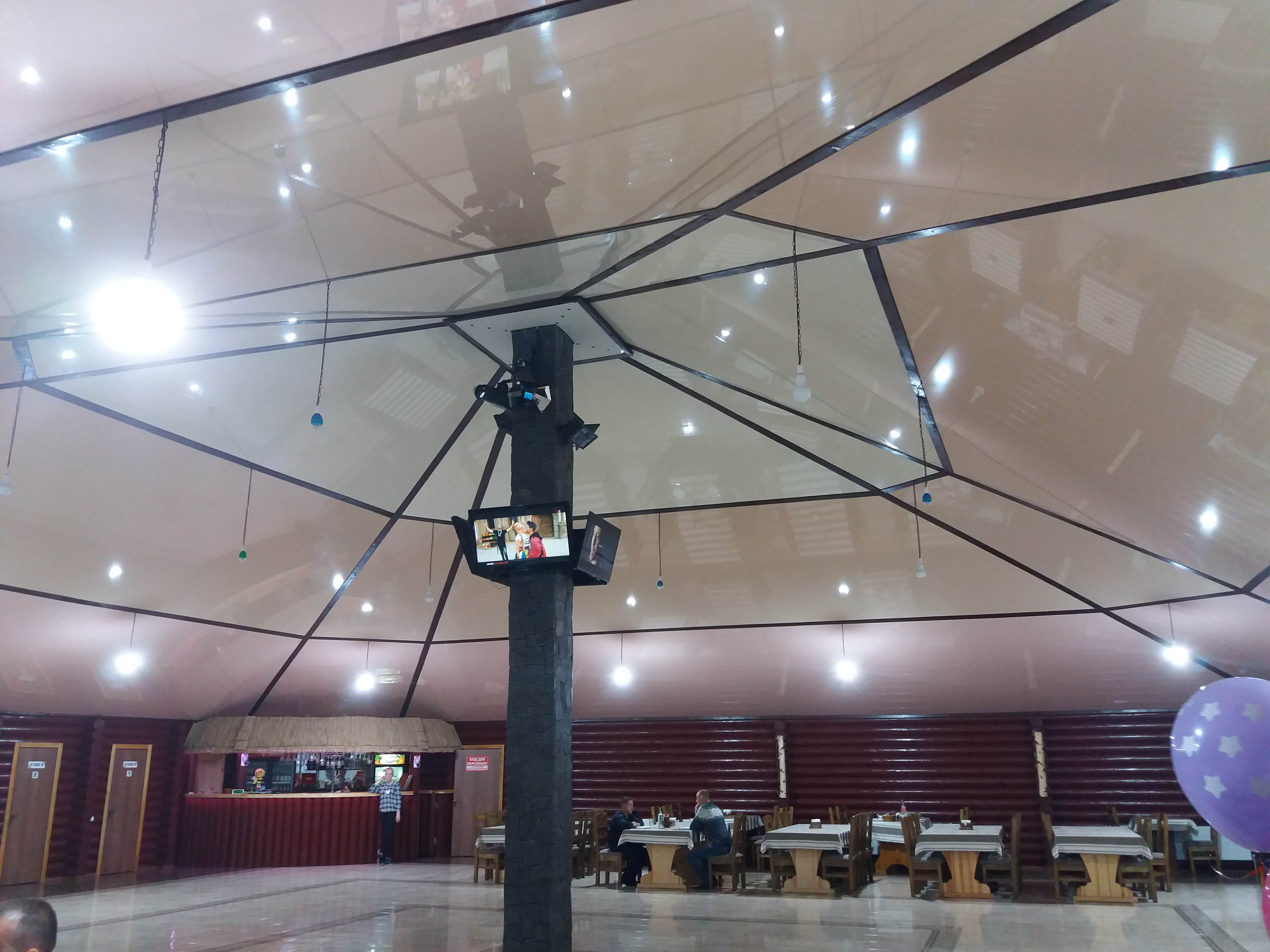 Restoran Khutorok Berdychiv image 10