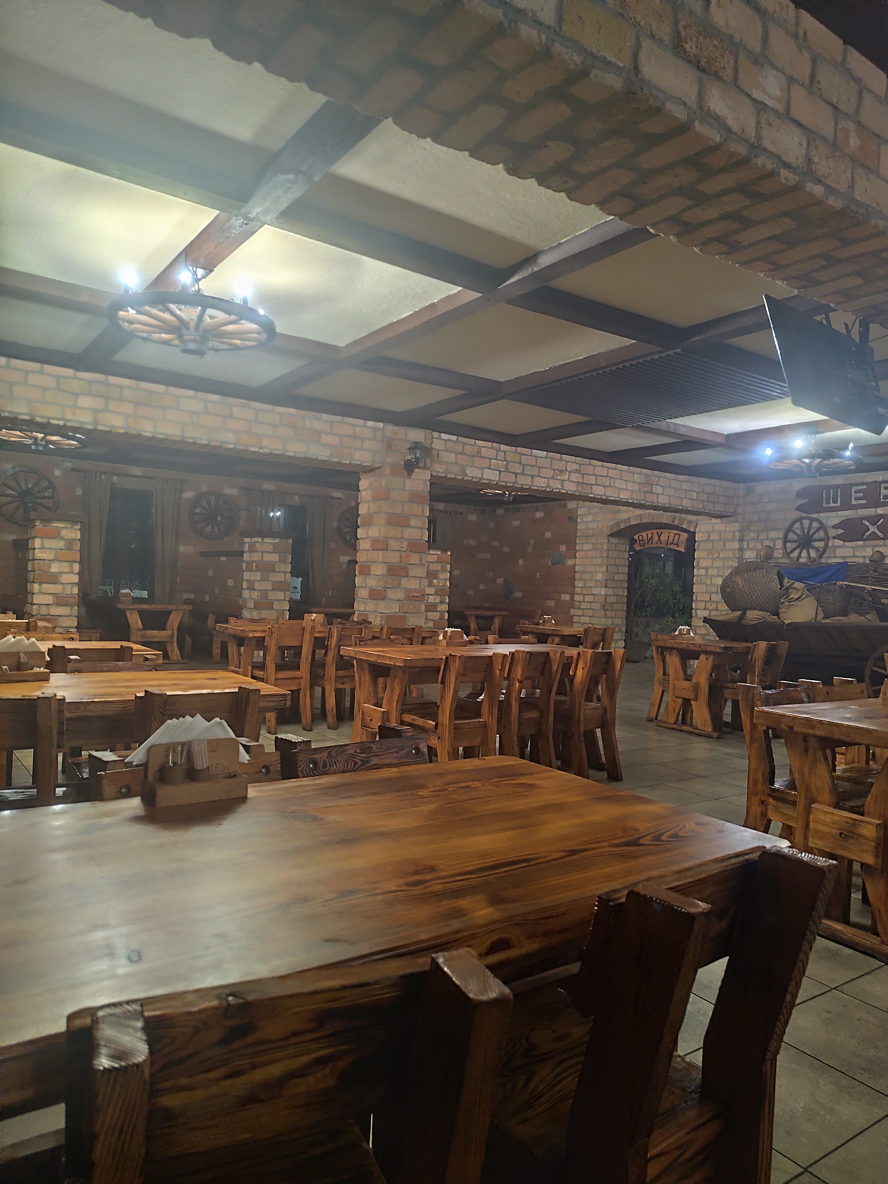 Restoran-Bistro Shevchenkiv Khutir image 5