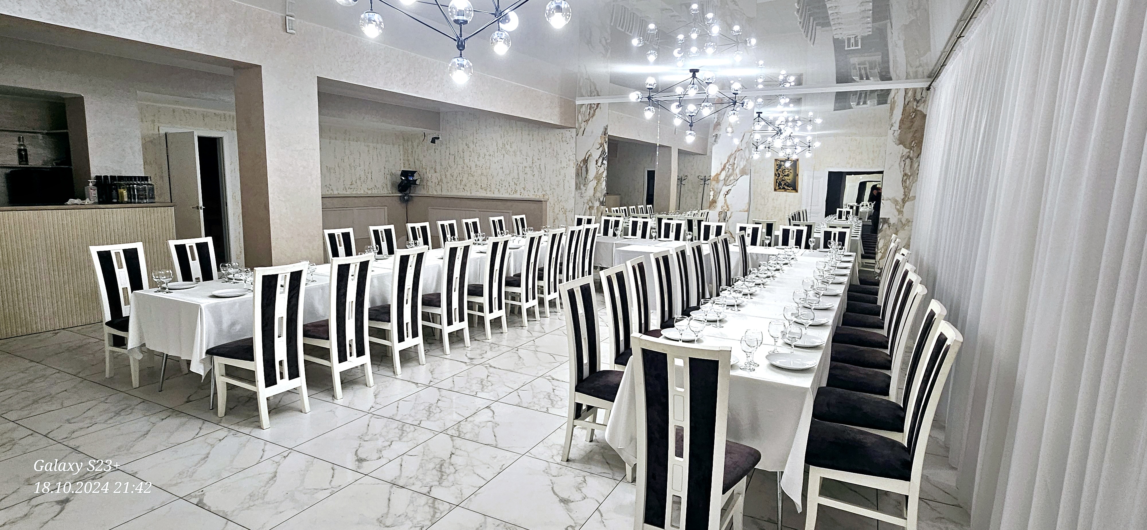 Restoratsiya, '' Romans,, image 4