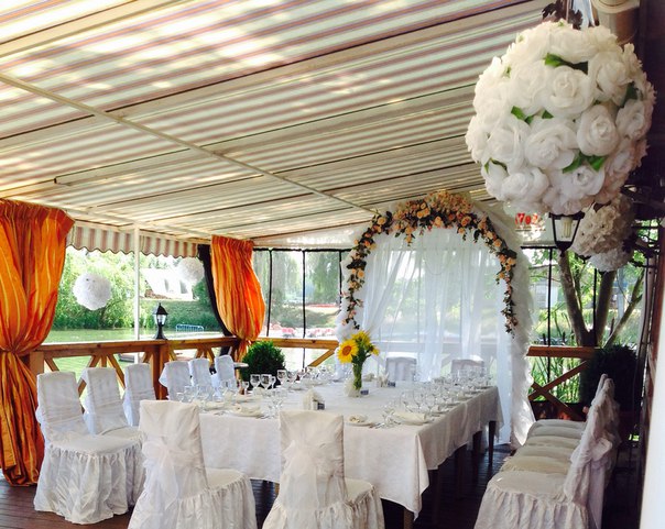 Restaurant Favor image 1