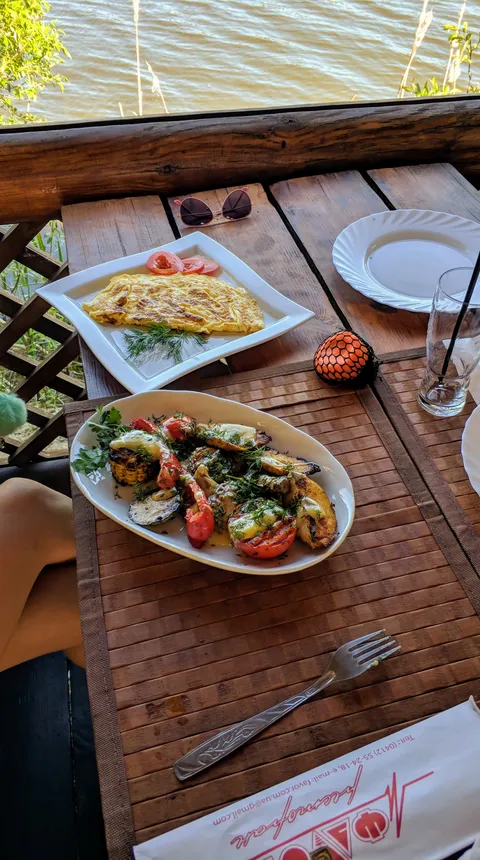 Restaurant Favor image 8