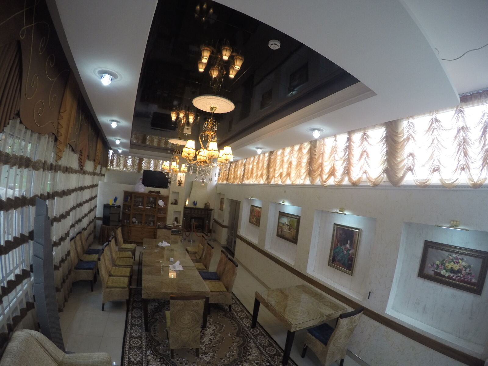 Restaurant Favor image 10