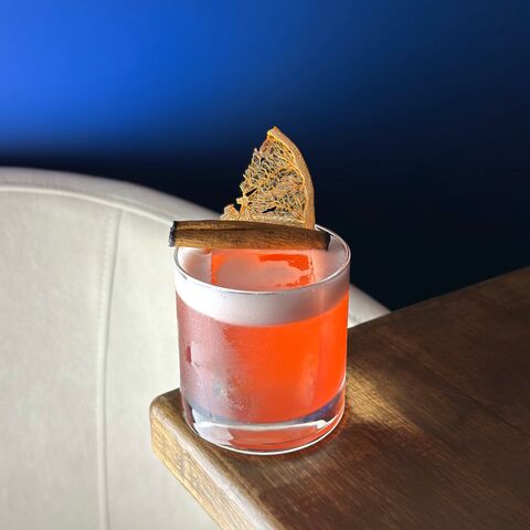 Duna lounge bar image 2