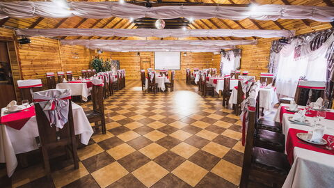 Hotelʹno-Restorannyy Kompleks "Dubky" image 1