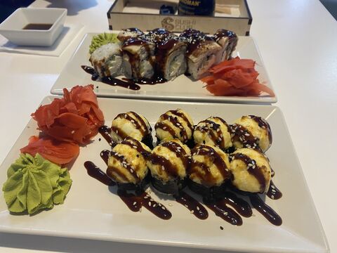 Sushi Club image 3
