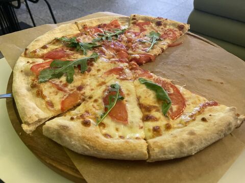 Tut Food image 6