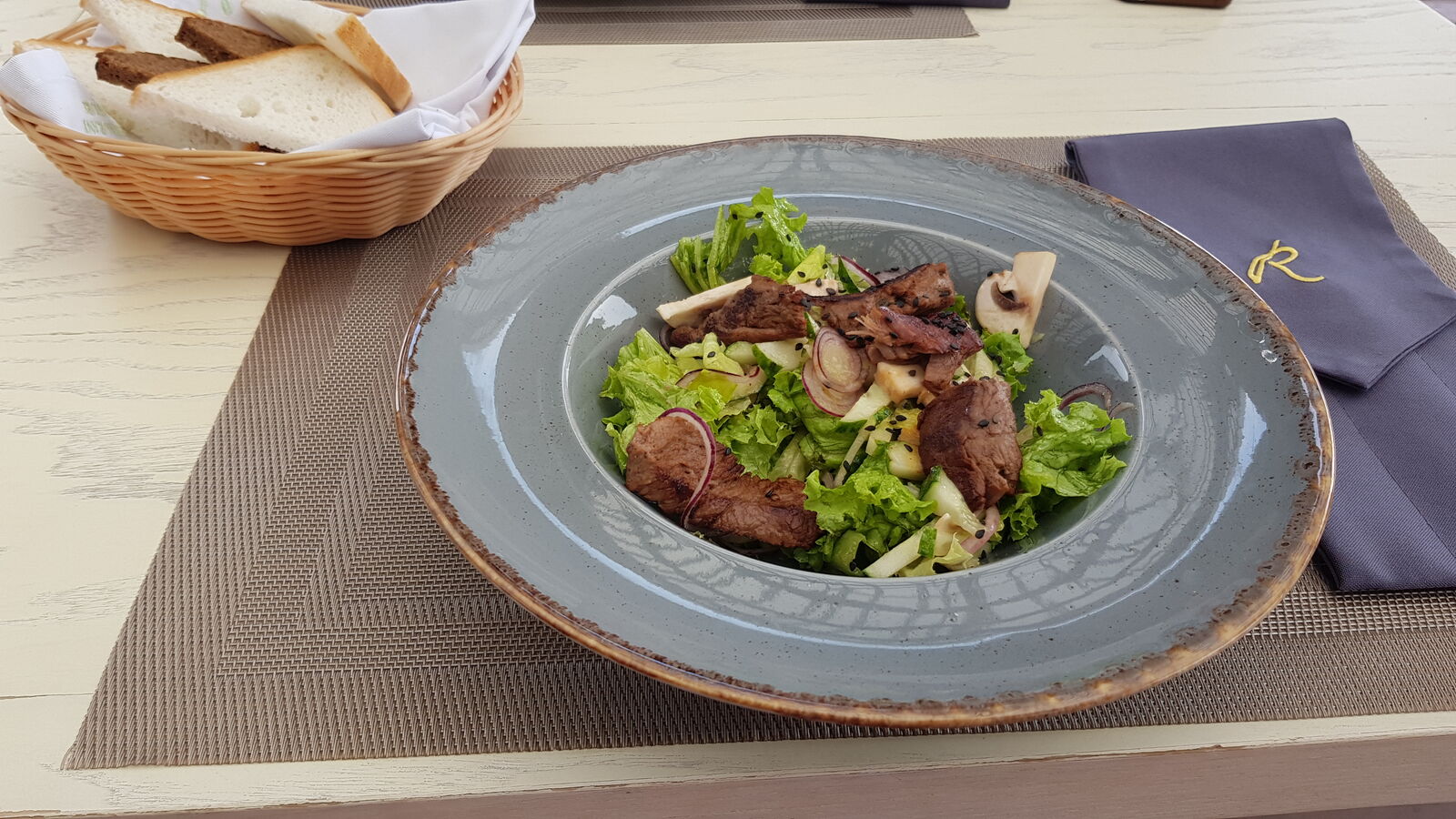 Rikabar. Restoran I Pryroda image 9
