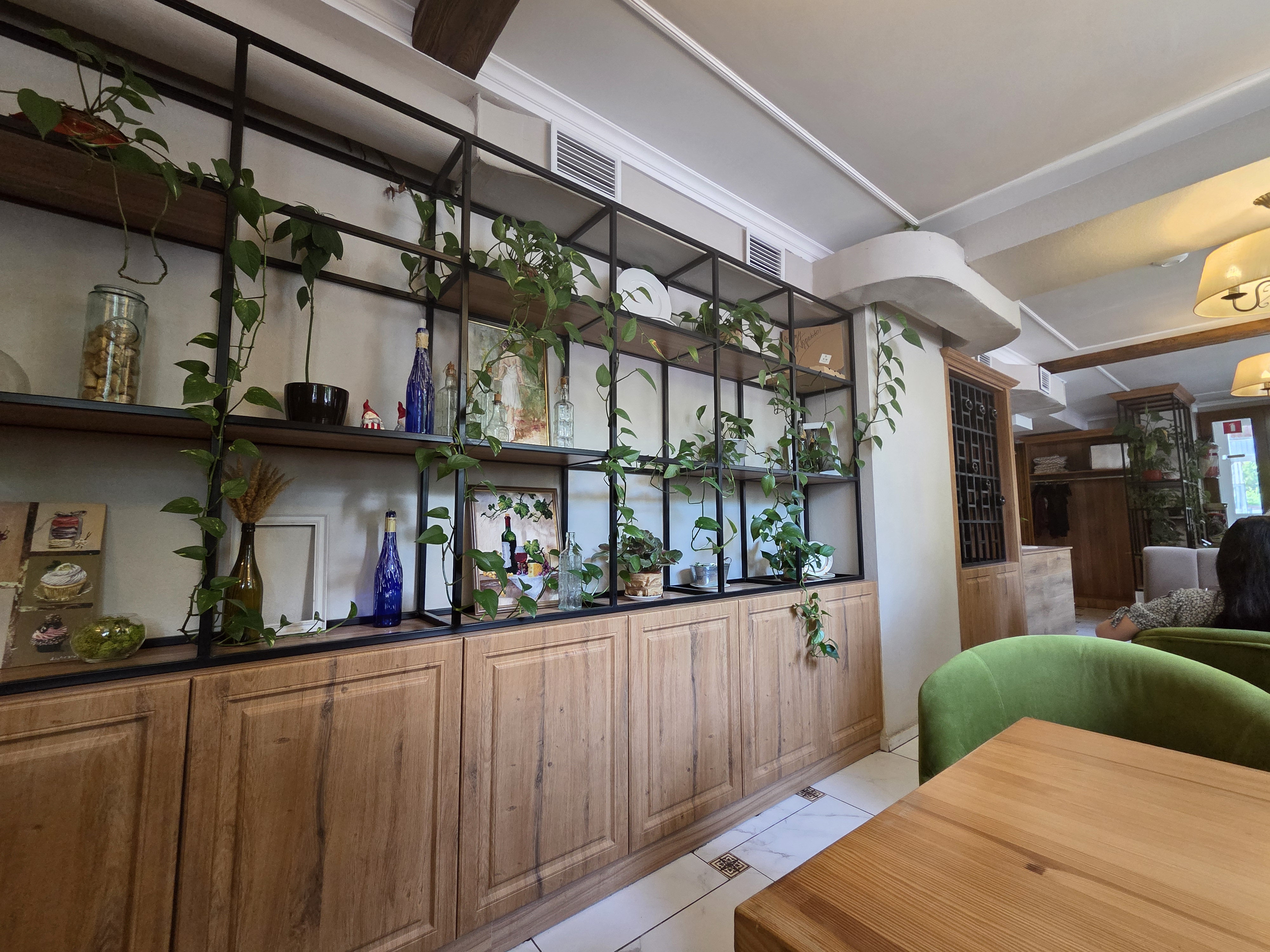 Сусідка Белла image 3