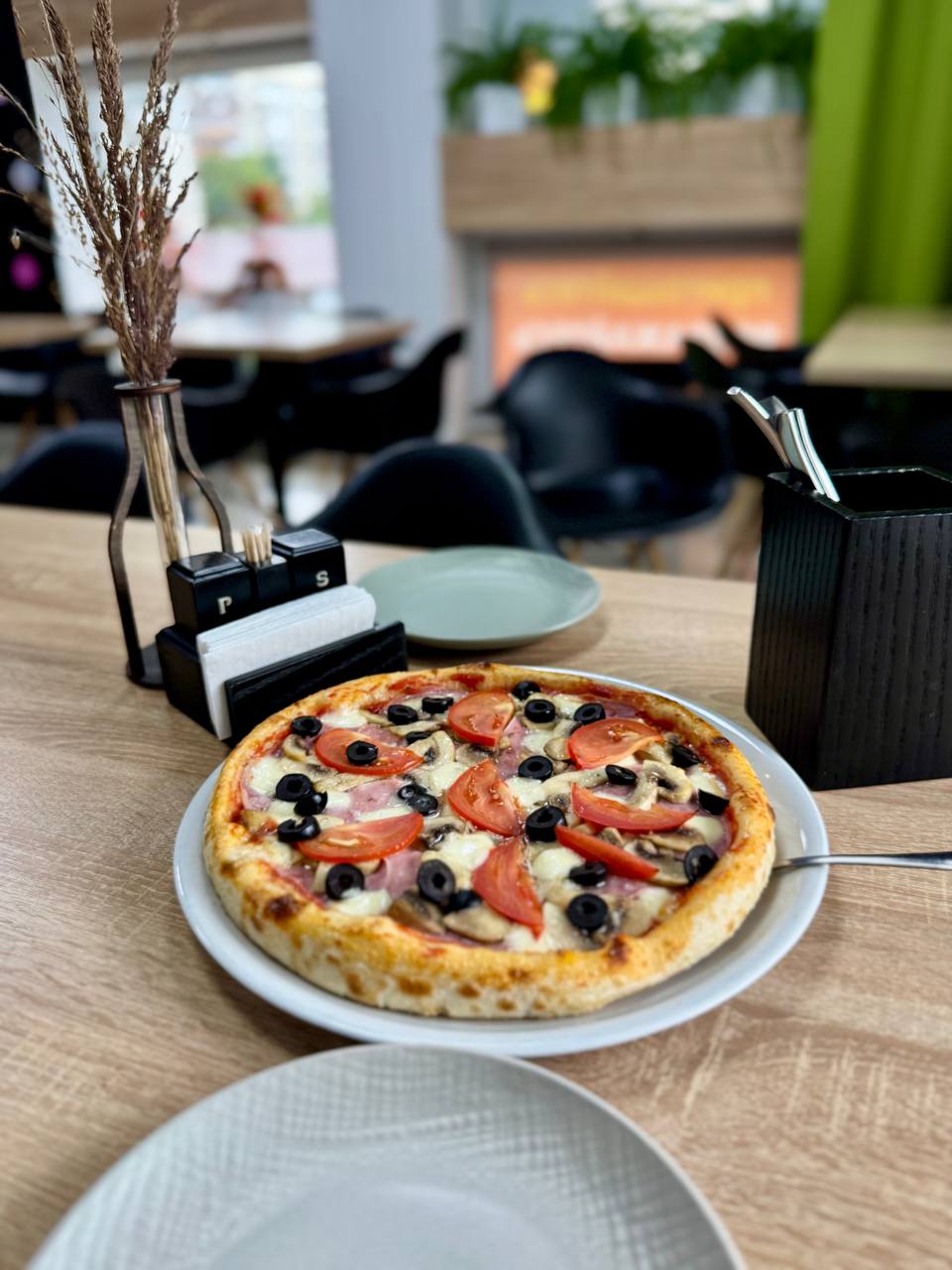 Konfetti Club Family image 6