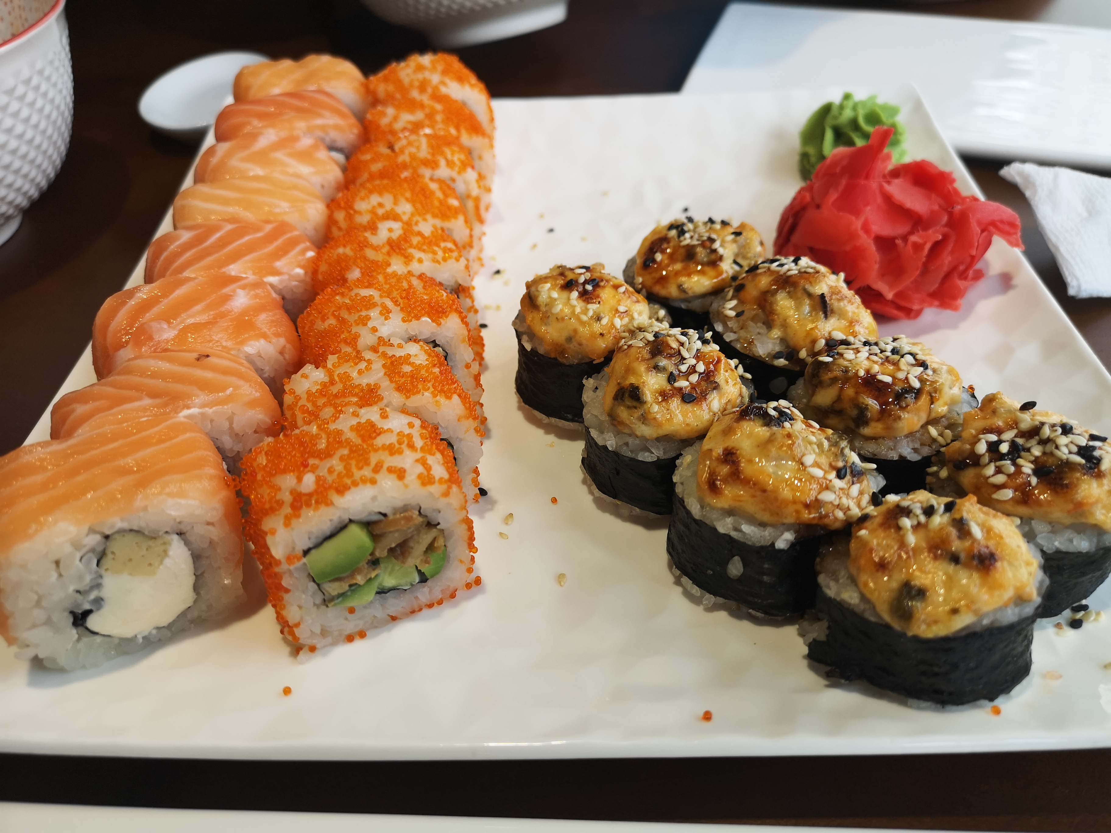 Tataki Sushi Vul. Skvyrsʹke Shose, 216A image 2