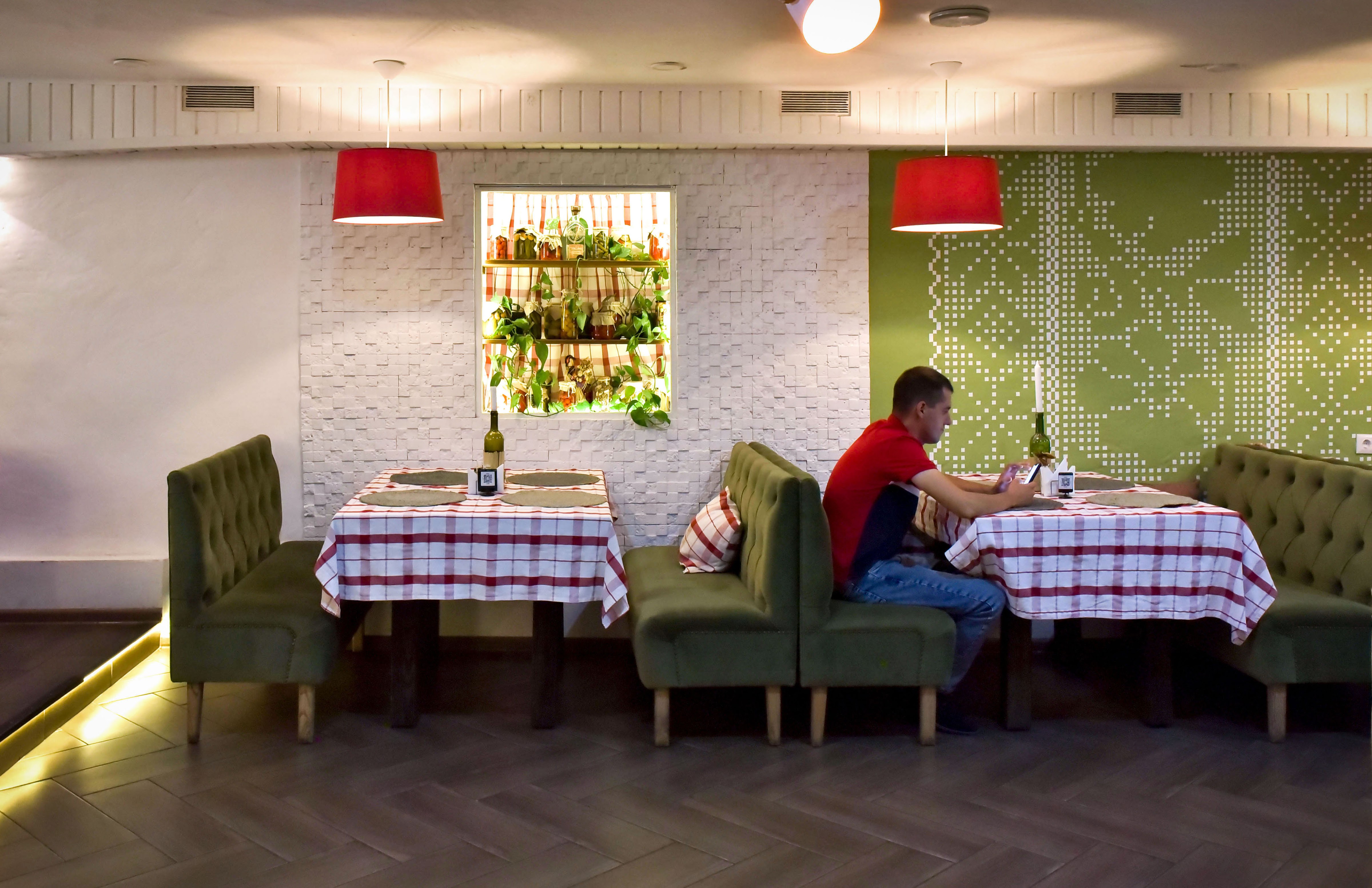 Borshch Ta Varenyky Restoran image 1